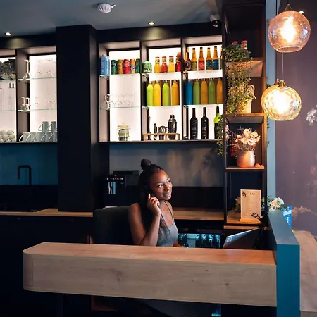 Ibis Styles Batignolles Hotel 3*