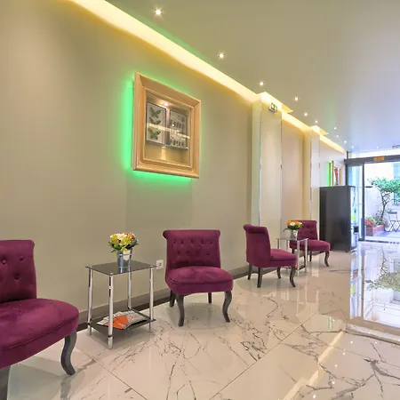 Hotel Ibis Styles Batignolles 3*