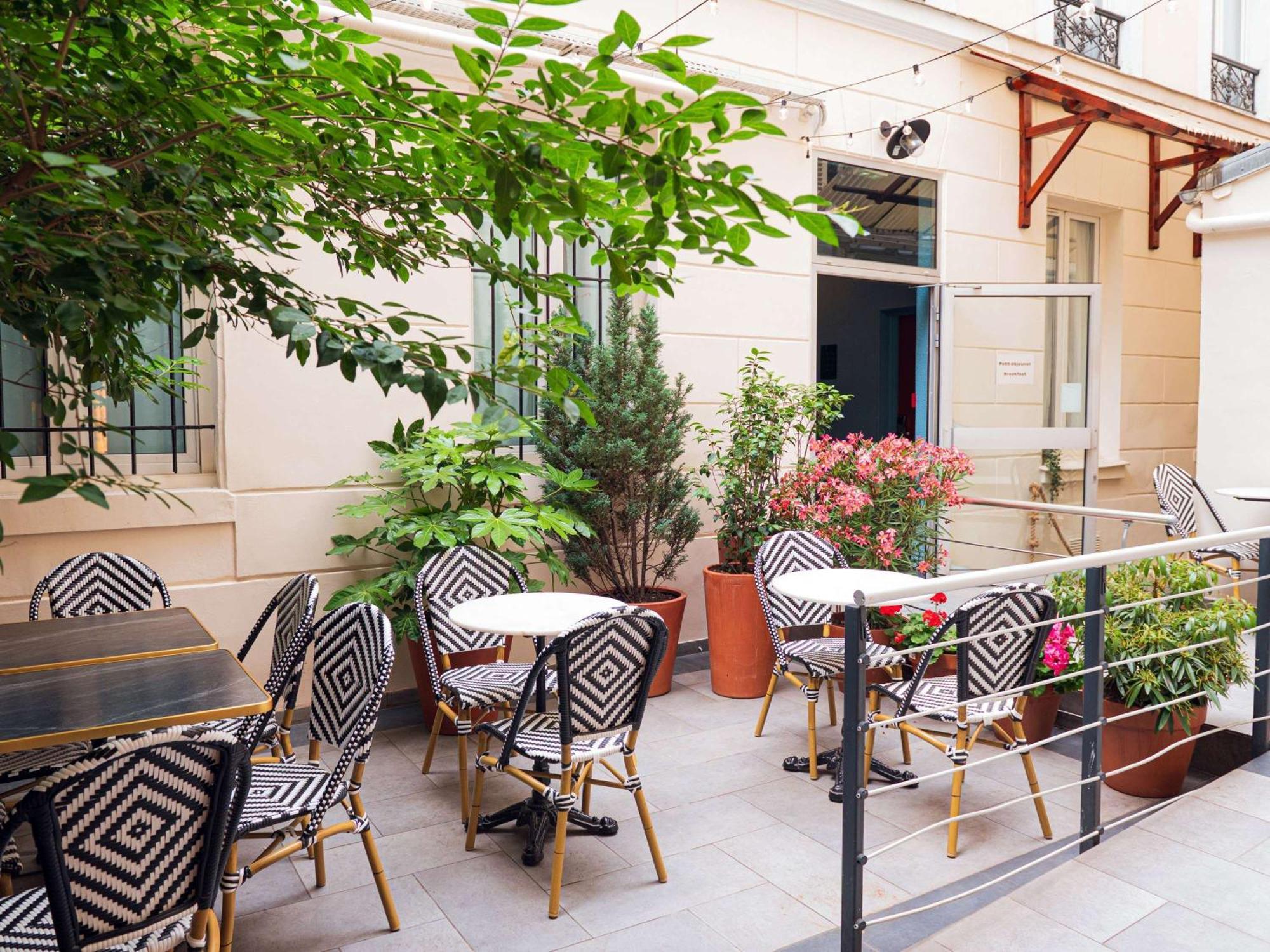 Ibis Styles Batignolles 3* Parigi