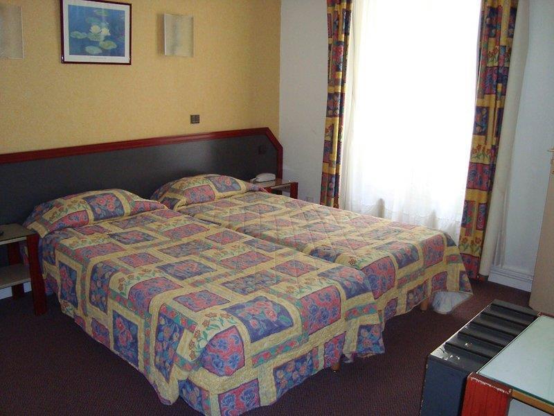 Hotel Ibis Styles Batignolles Parigi