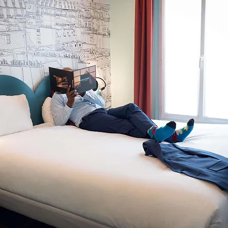 Ibis Styles Batignolles 3* Parigi