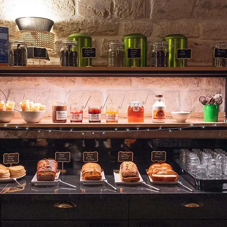 Ibis Styles Batignolles 3* Parigi