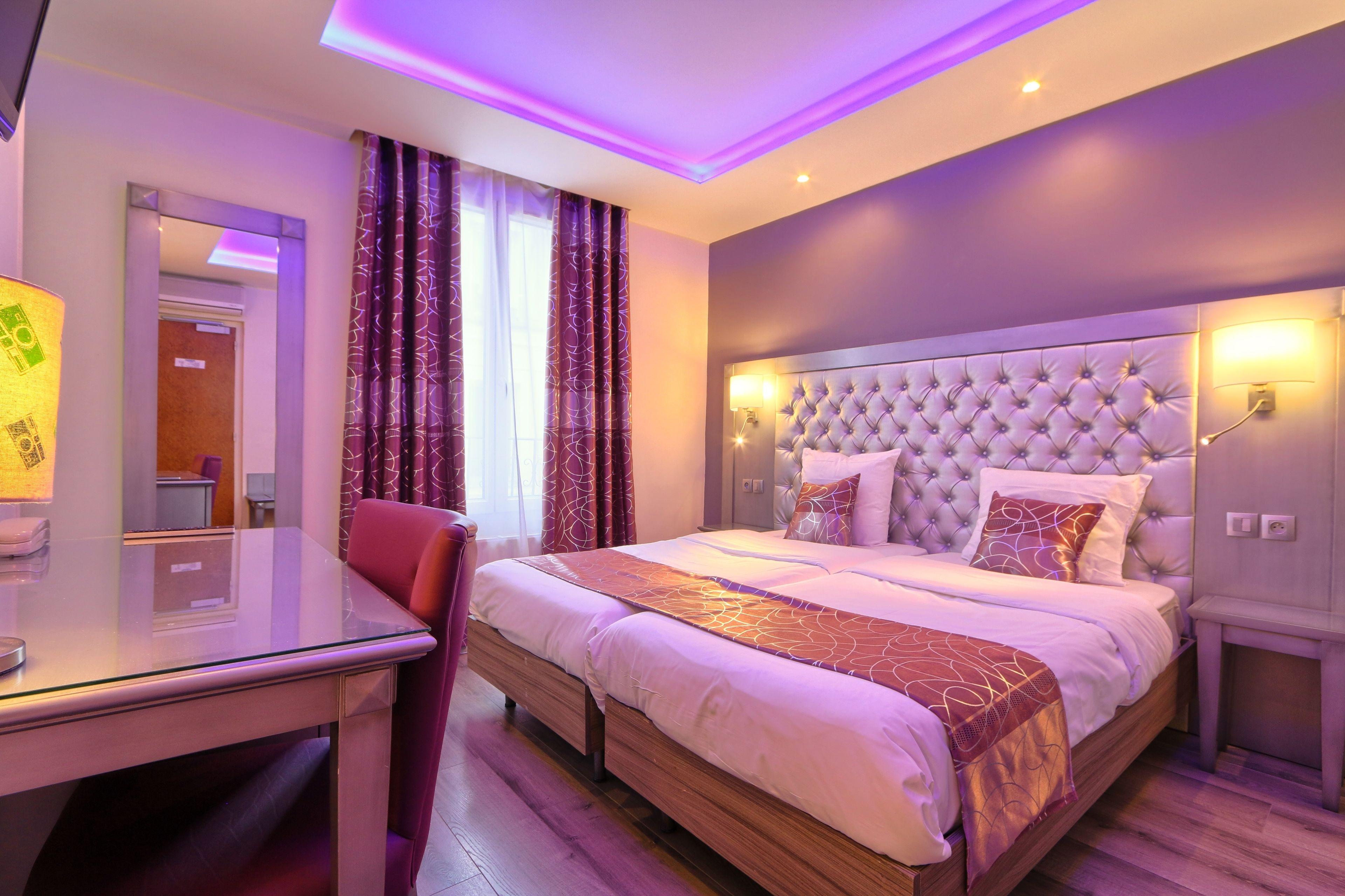 Ibis Styles Batignolles Hotel 3*