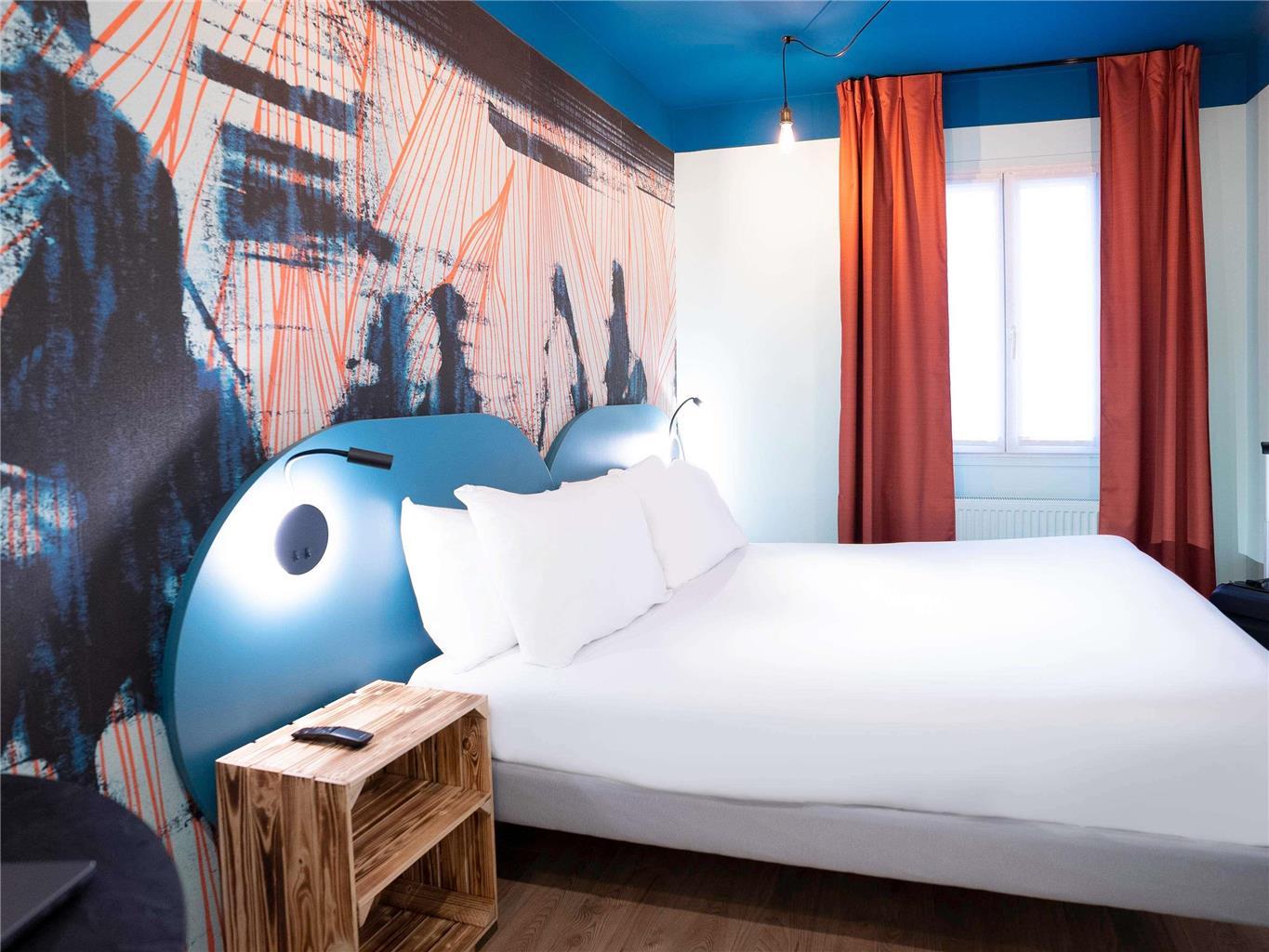 Ibis Styles Batignolles Hotel Paris