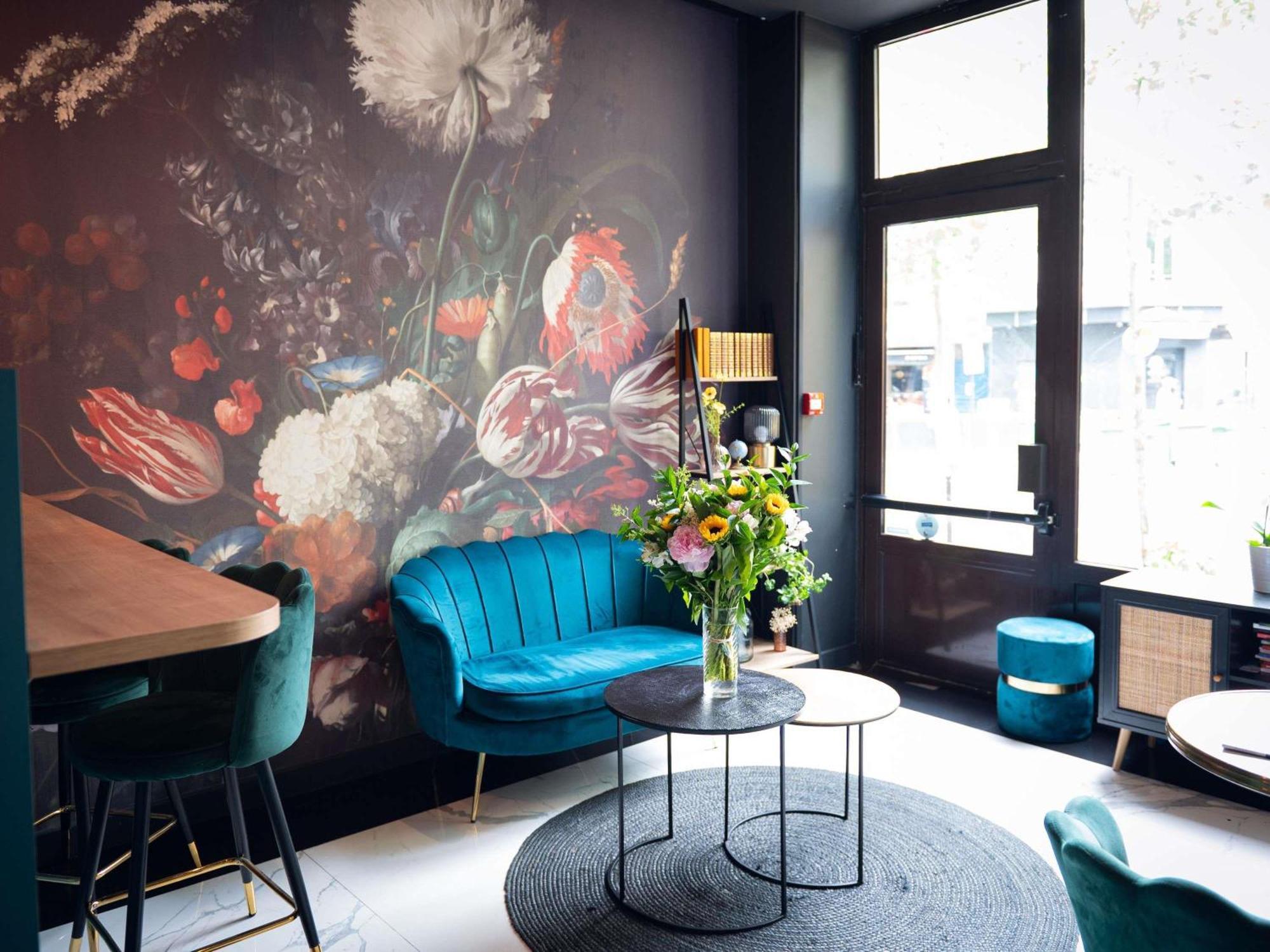 Ibis Styles Batignolles Hotel 3*