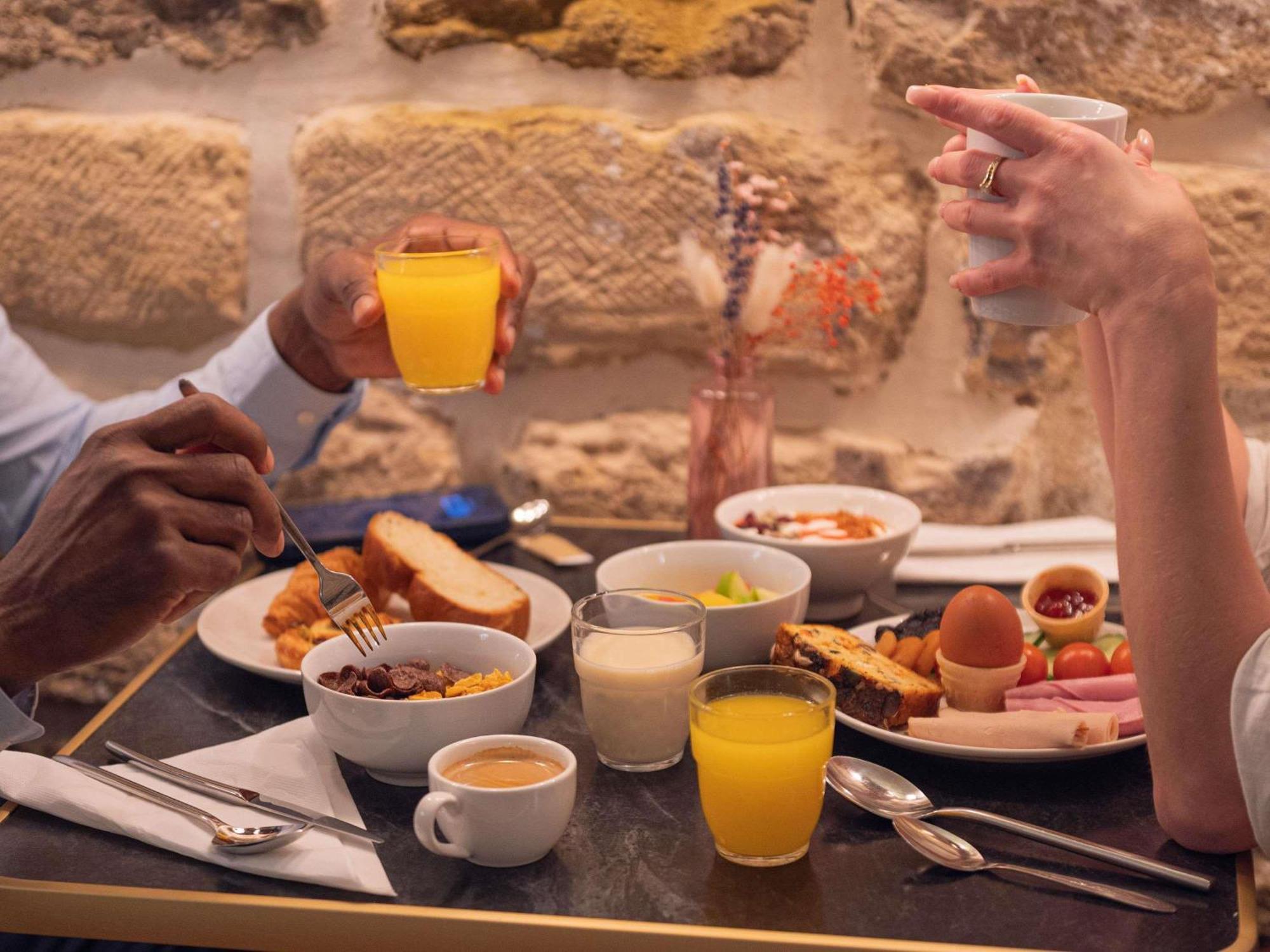 Ibis Styles Batignolles Hotel